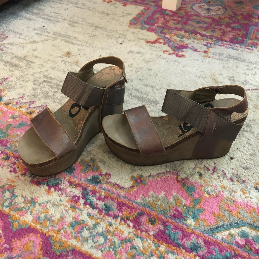 OTBT wedges barely worn!